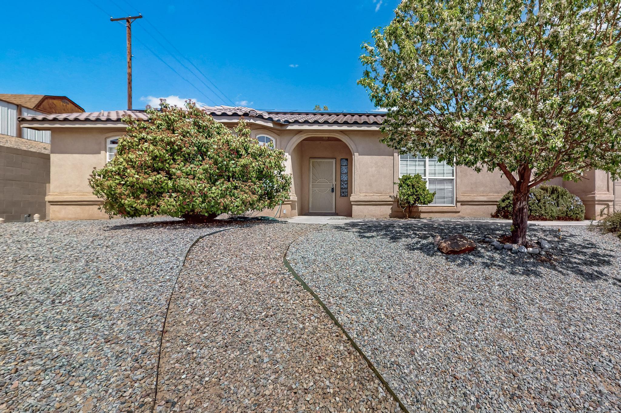5527 Benson Court, Albuquerque, New Mexico image 3