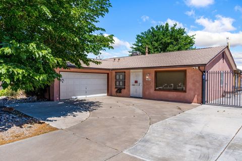 Photo of 7201 Beck Drive NE, Albuquerque, NM 87109 (MLS # 1103716)