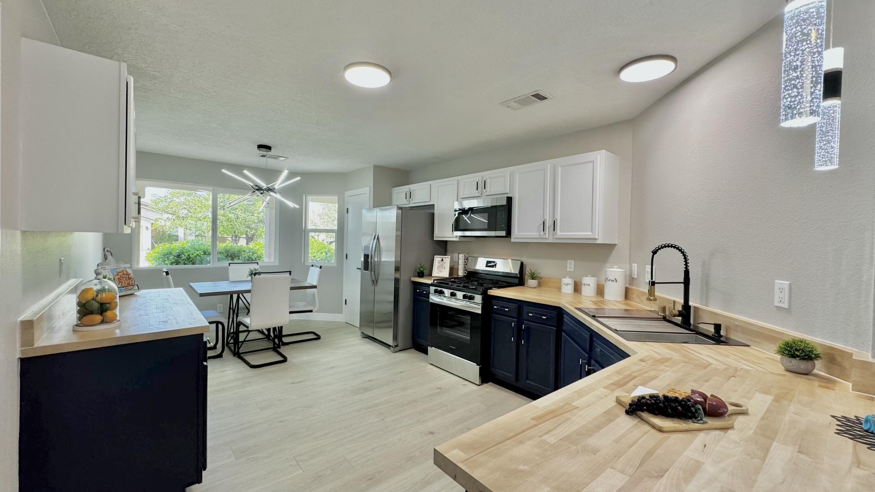936 Perry Meadows Drive, Rio Rancho, New Mexico image 5