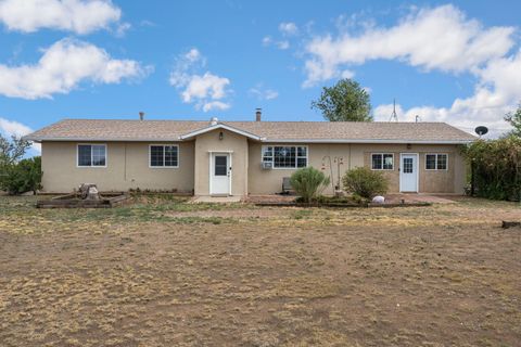 Homes For Sale - 21 Buckhorn Avenue<br/> Moriarty, NM 87035
