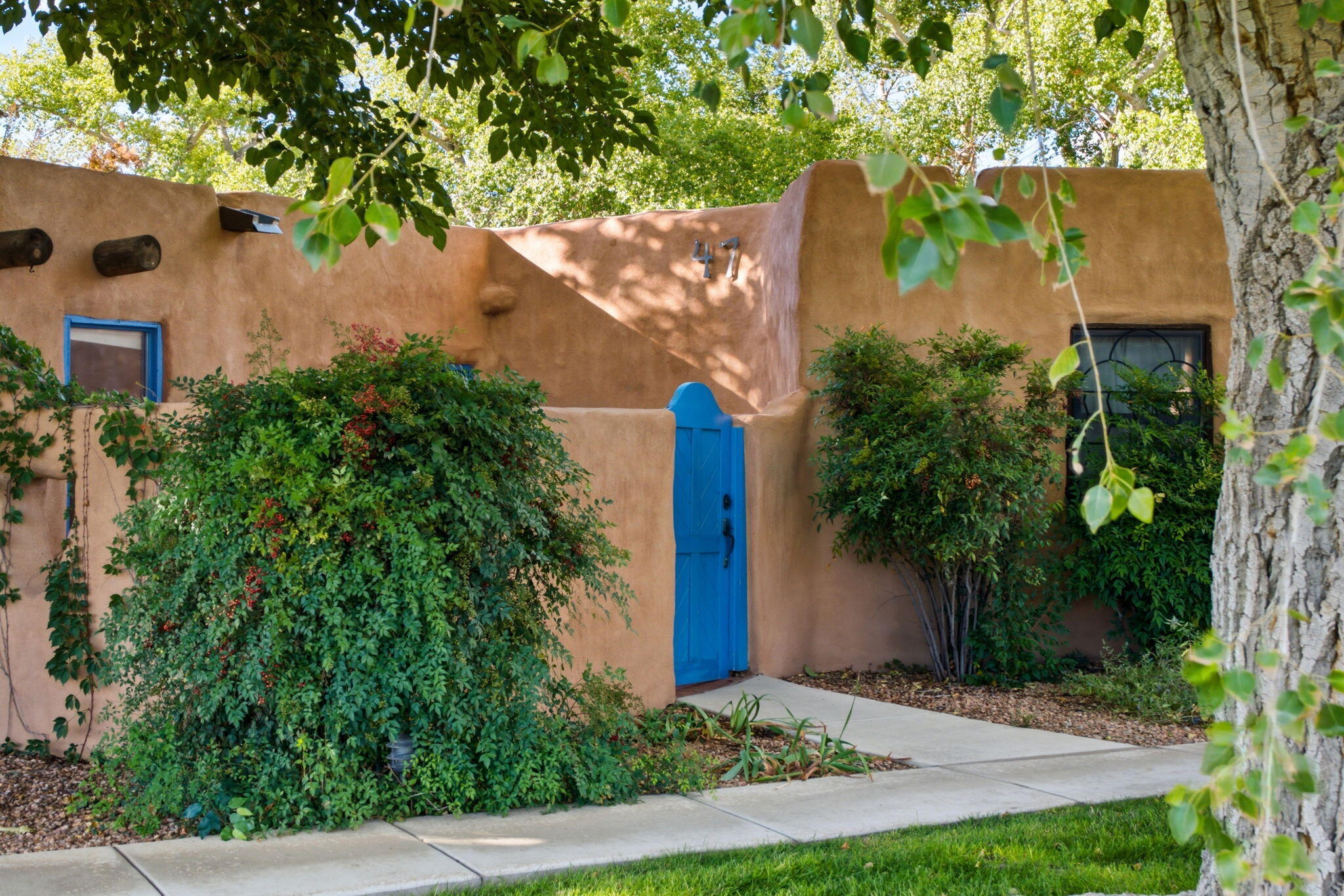 3939 Rio Grande Boulevard NW 47