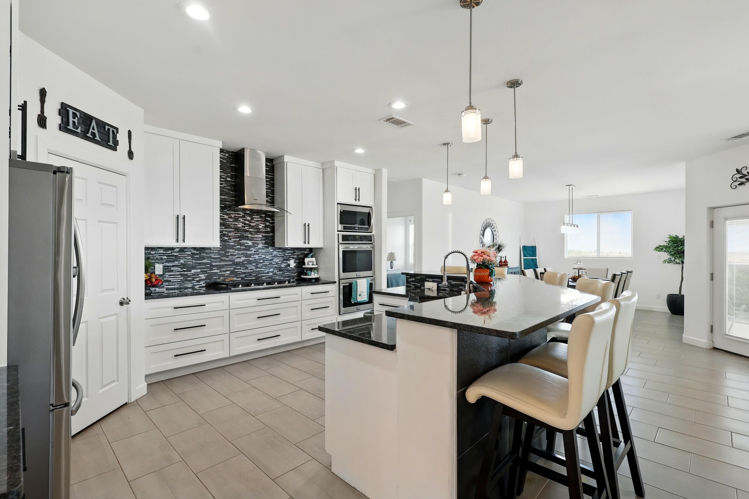 608 Southern Boulevard, Rio Rancho, New Mexico image 11