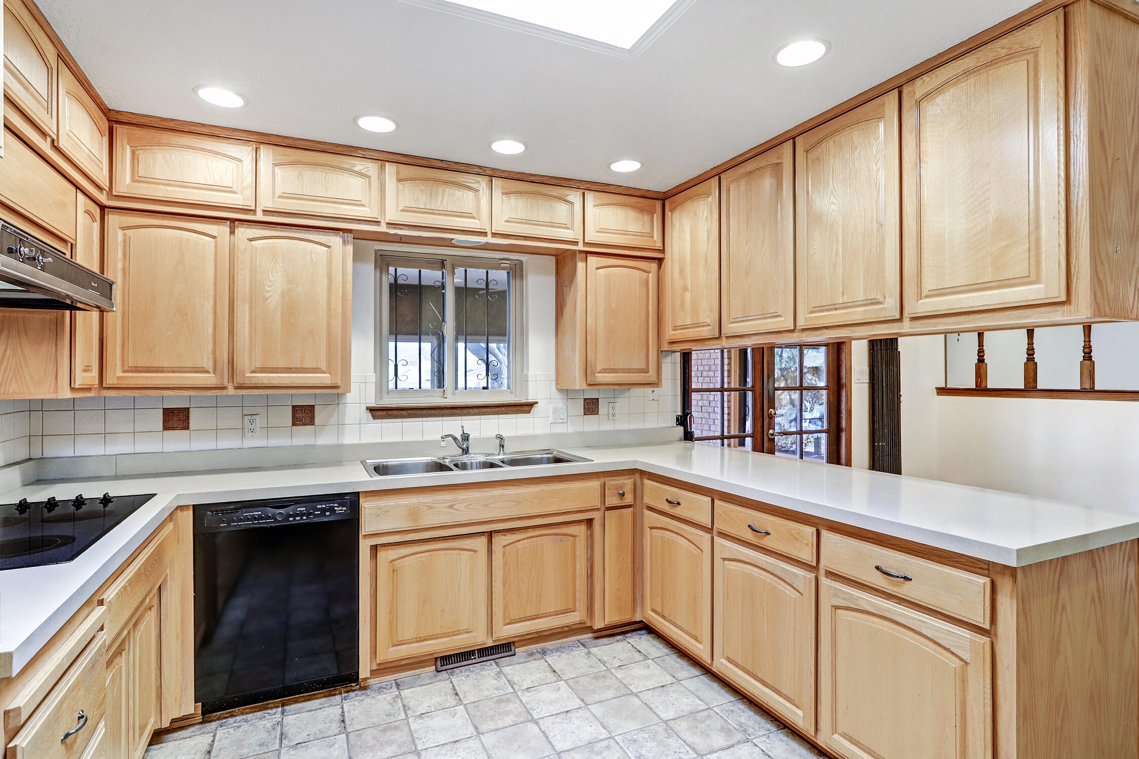 7916 American Heritage Drive NE