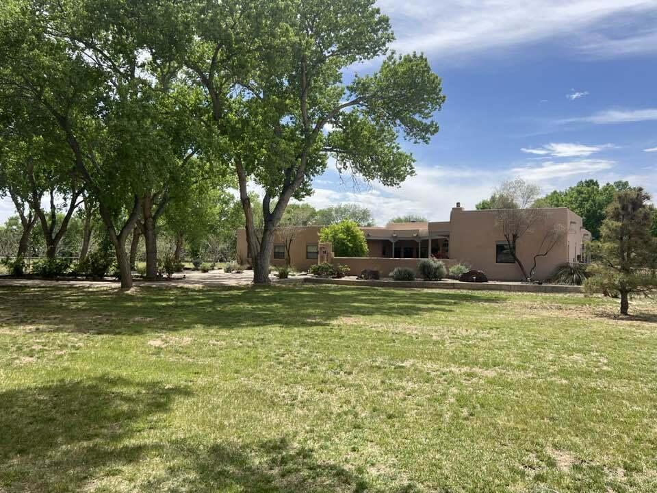 2492 Green Drive, Bosque Farms, New Mexico image 1