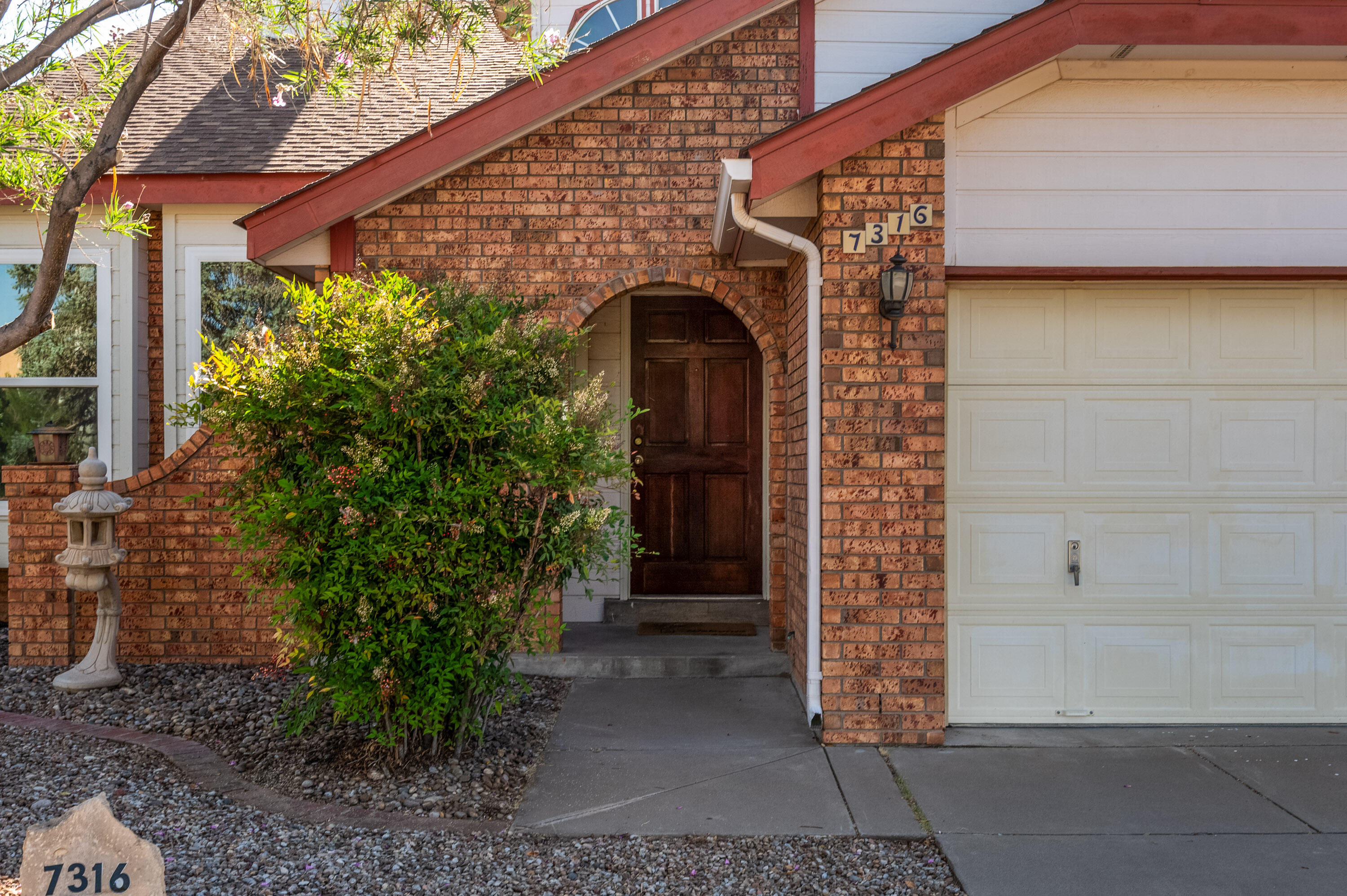 Albuquerque, New Mexico 87120, United States, 3 Bedrooms Bedrooms, ,3 BathroomsBathrooms,Residential,Active,150805