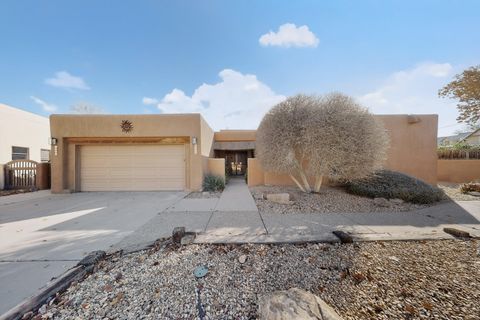 Photo of 6400 Guadalupe Place NW, Los Ranchos, NM 87107 (MLS # 1095041)