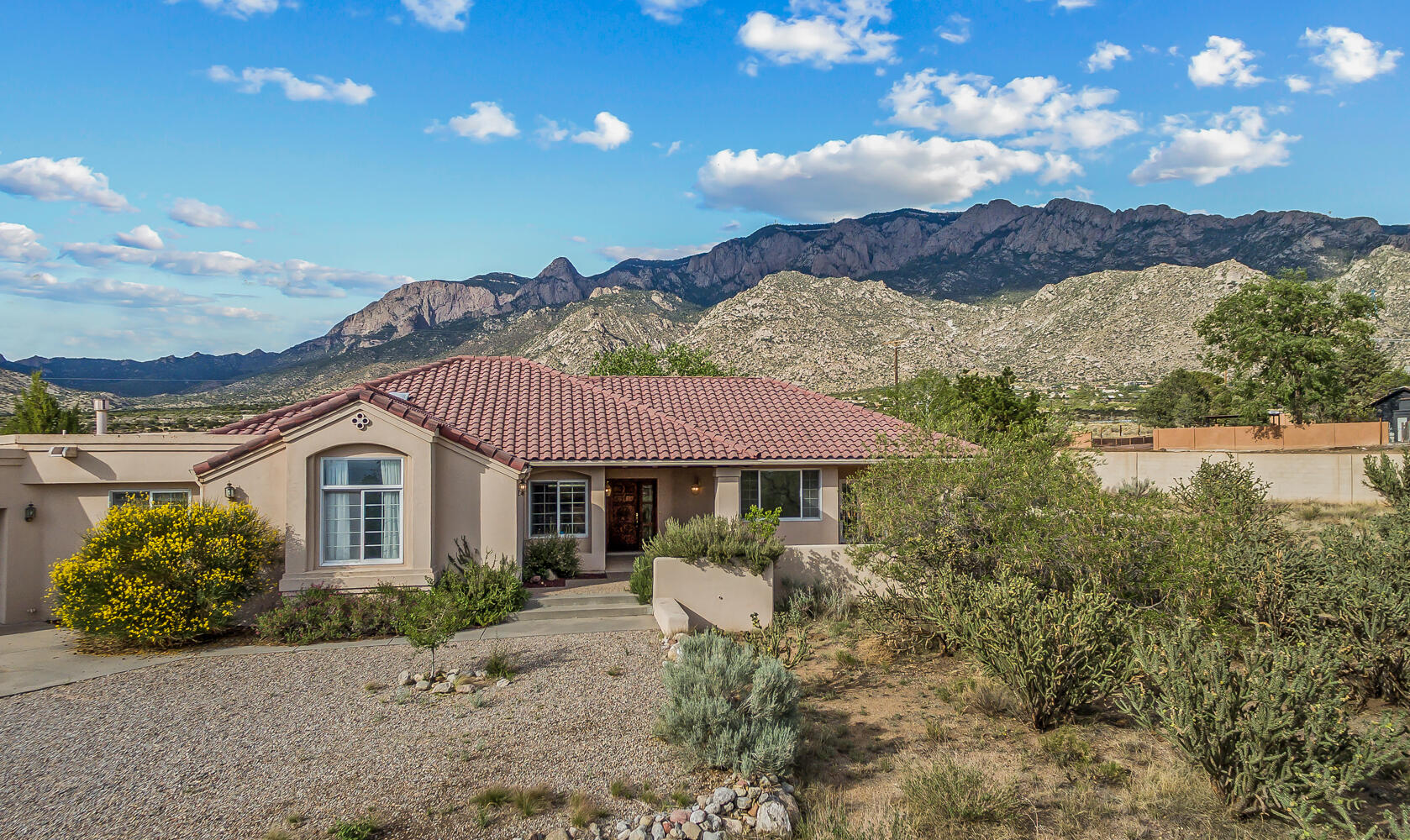 12511 Elena Drive, Albuquerque, New Mexico image 5