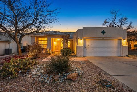 Photo of 8116 Corte De Aguila NW, Albuquerque, NM 87120 (MLS # 1099247)