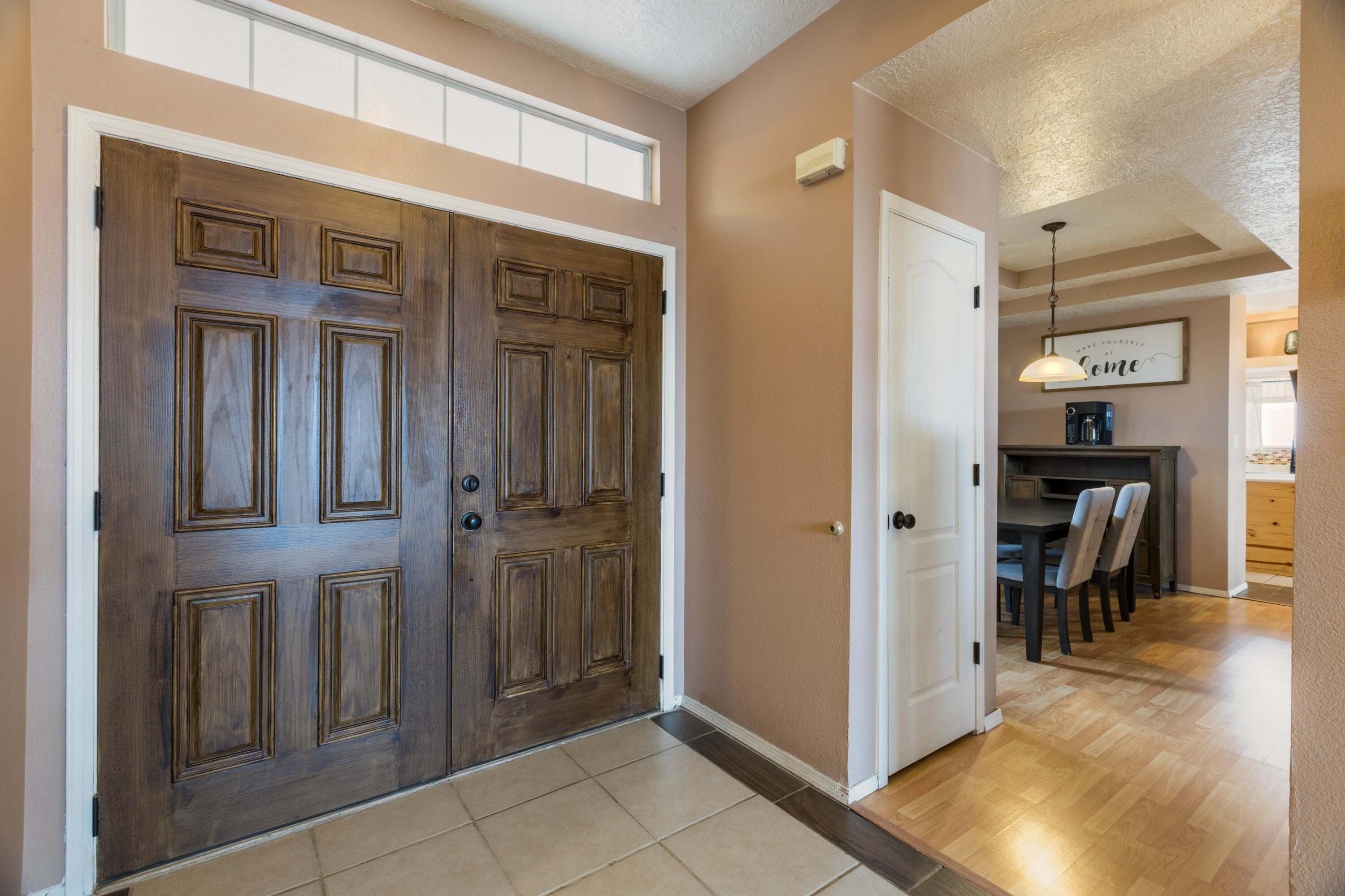 7228 Spruce Mountain Loop NE