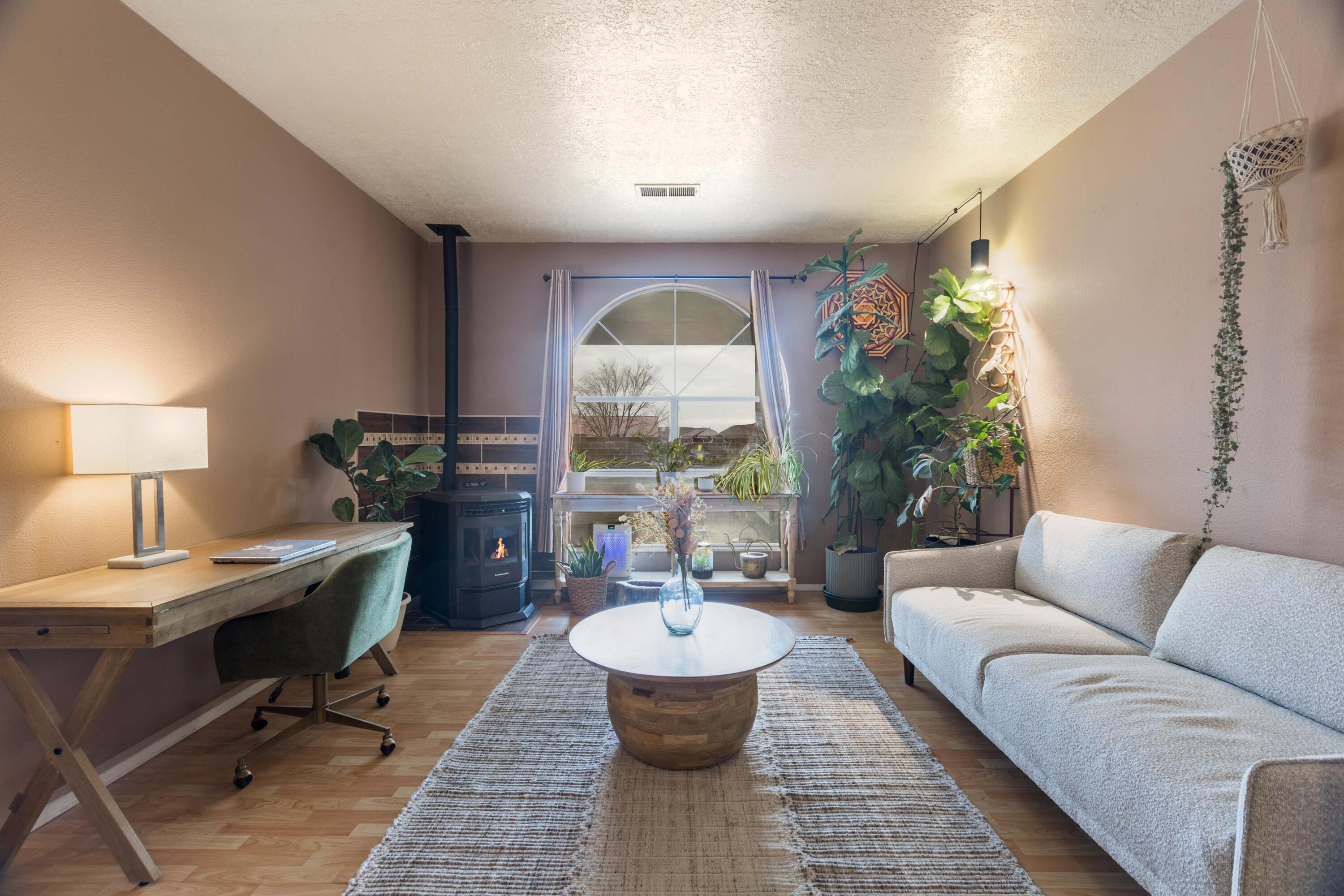 7228 Spruce Mountain Loop NE