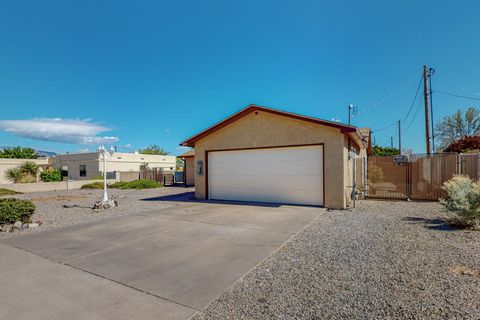 3010 May Circle SE Rio Rancho NM 87124