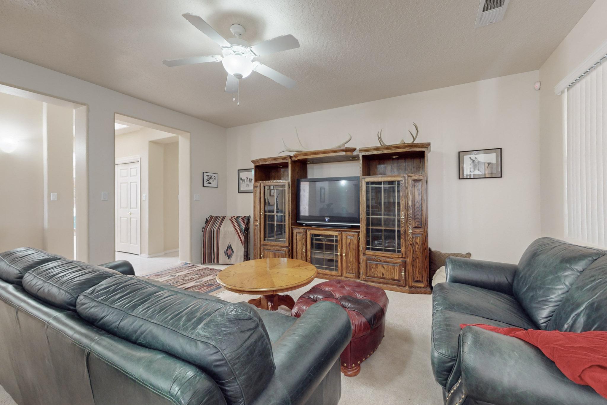 2553 Chessman Drive, Rio Rancho, New Mexico image 16