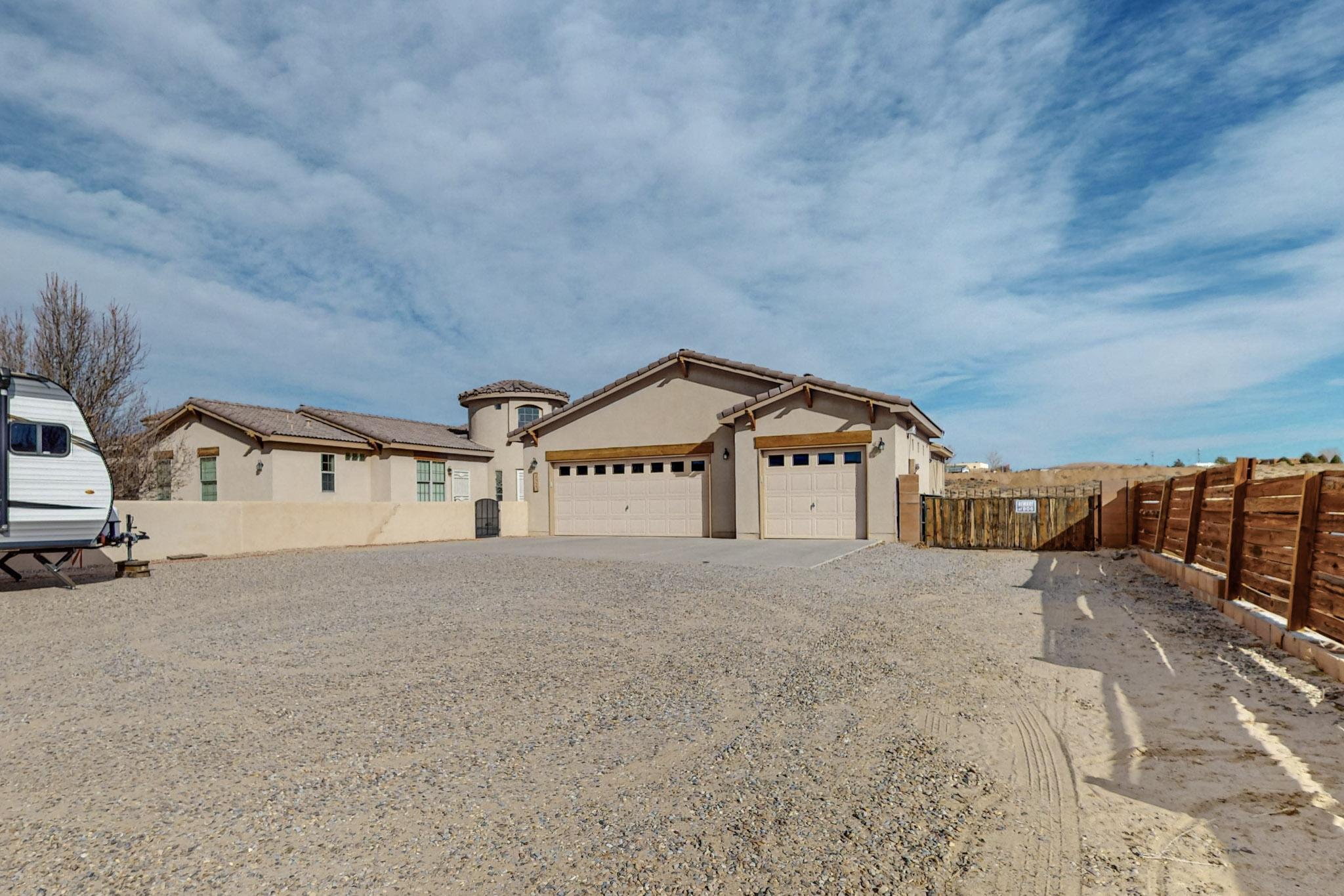 2553 Chessman Drive, Rio Rancho, New Mexico image 3