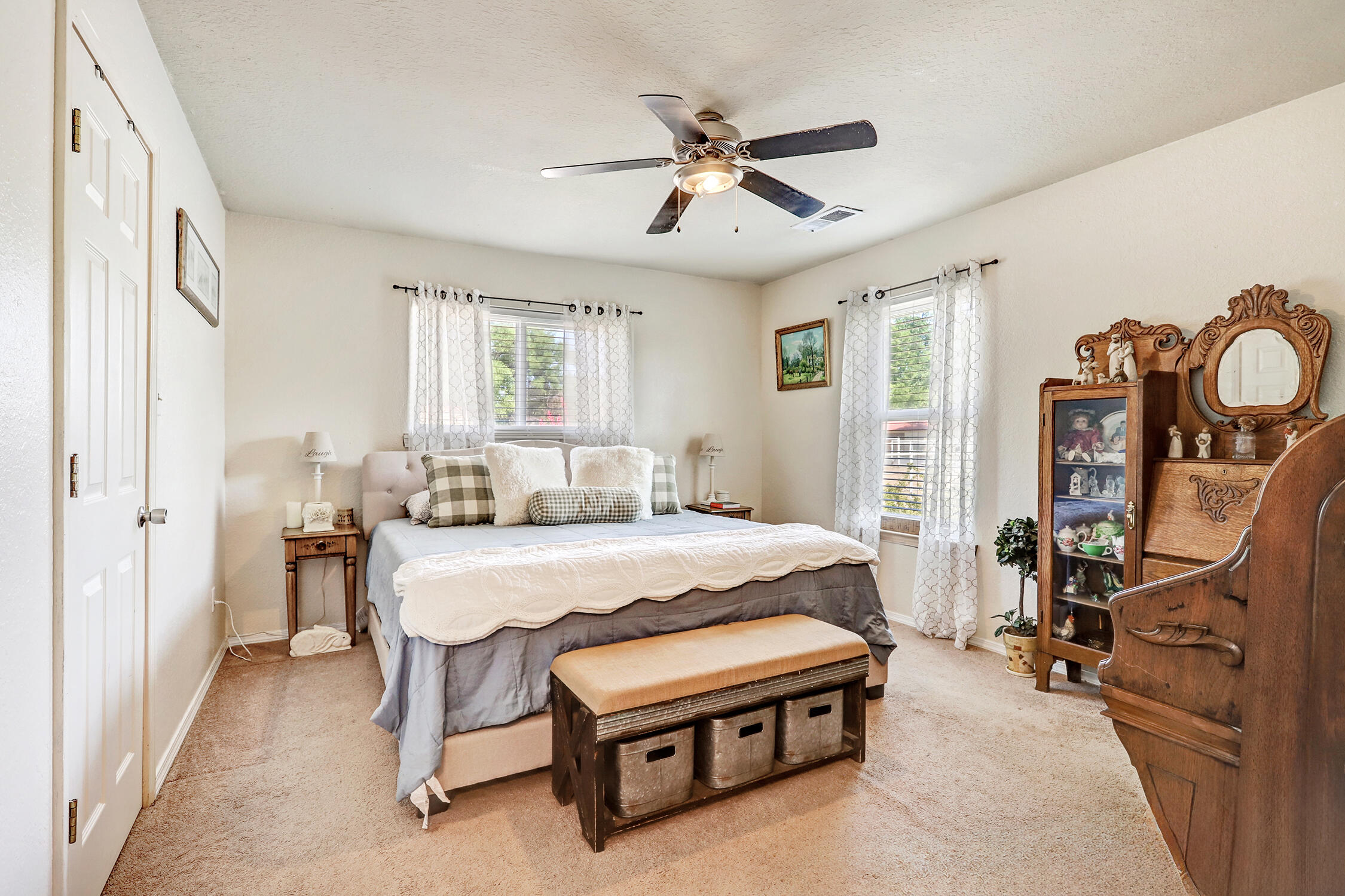 355 Esperanza Drive, Bosque Farms, New Mexico image 13