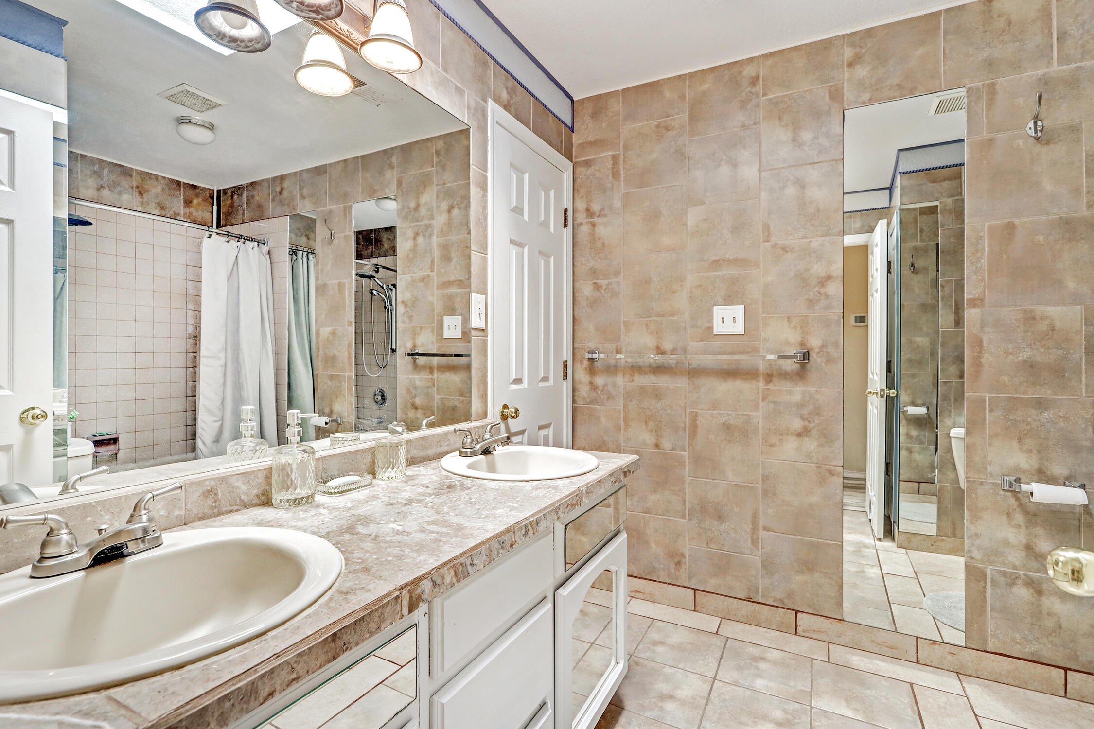 355 Esperanza Drive, Bosque Farms, New Mexico image 15