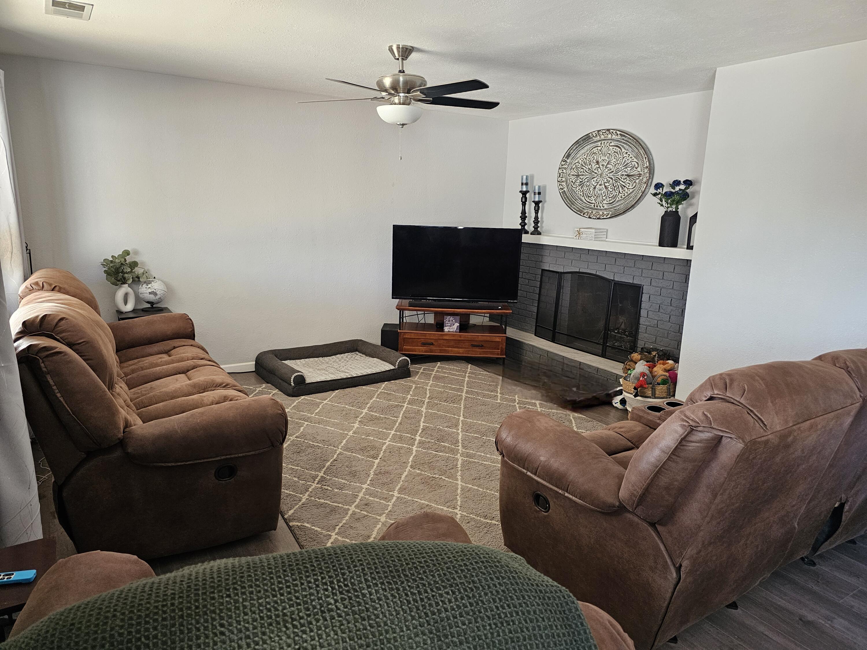 11637 Copper Avenue, Albuquerque, New Mexico image 4