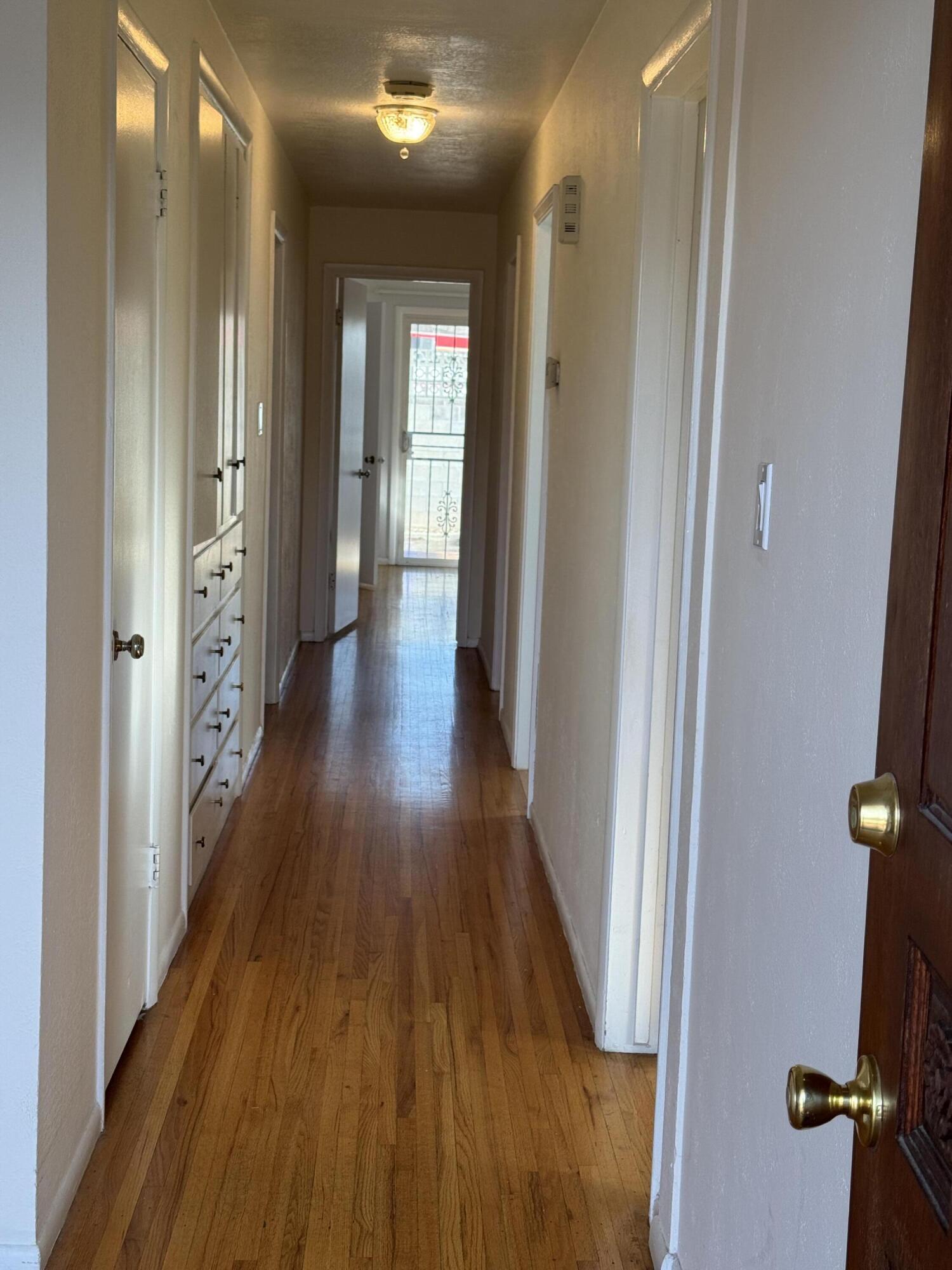 428 VALVERDE Drive SE