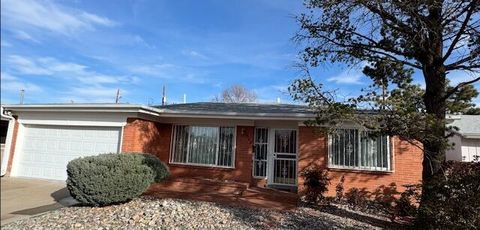 Photo of 428 VALVERDE Drive SE, Albuquerque, NM 87108 (MLS # 1096416)