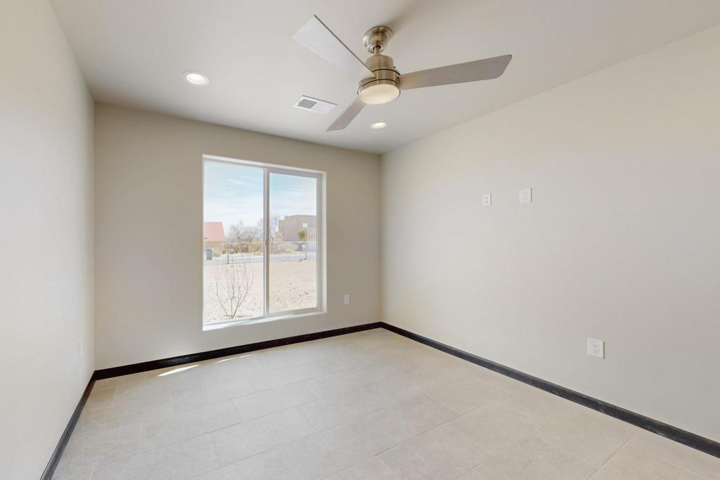 609 Essex Road, Rio Rancho, New Mexico image 31