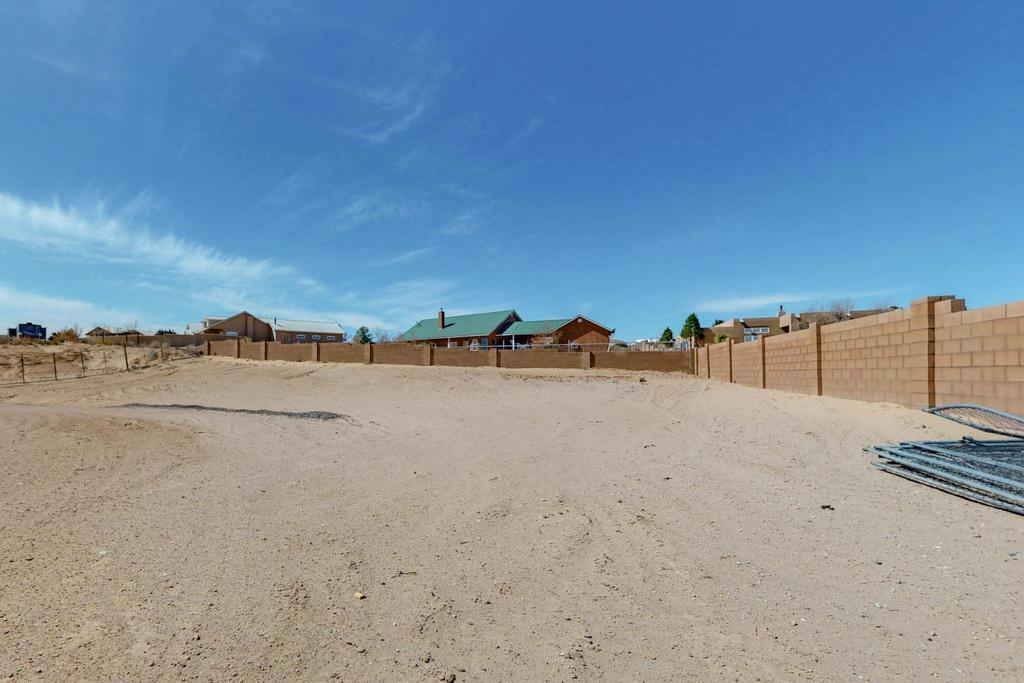 609 Essex Road, Rio Rancho, New Mexico image 46
