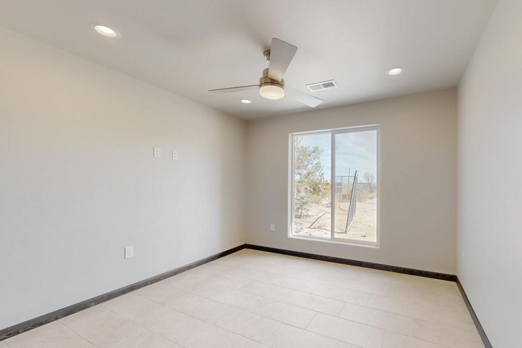 609 Essex Road, Rio Rancho, New Mexico image 29