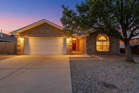 Photo of 3519 Jal Place NW, Albuquerque, NM 87120 (MLS # 1093283)