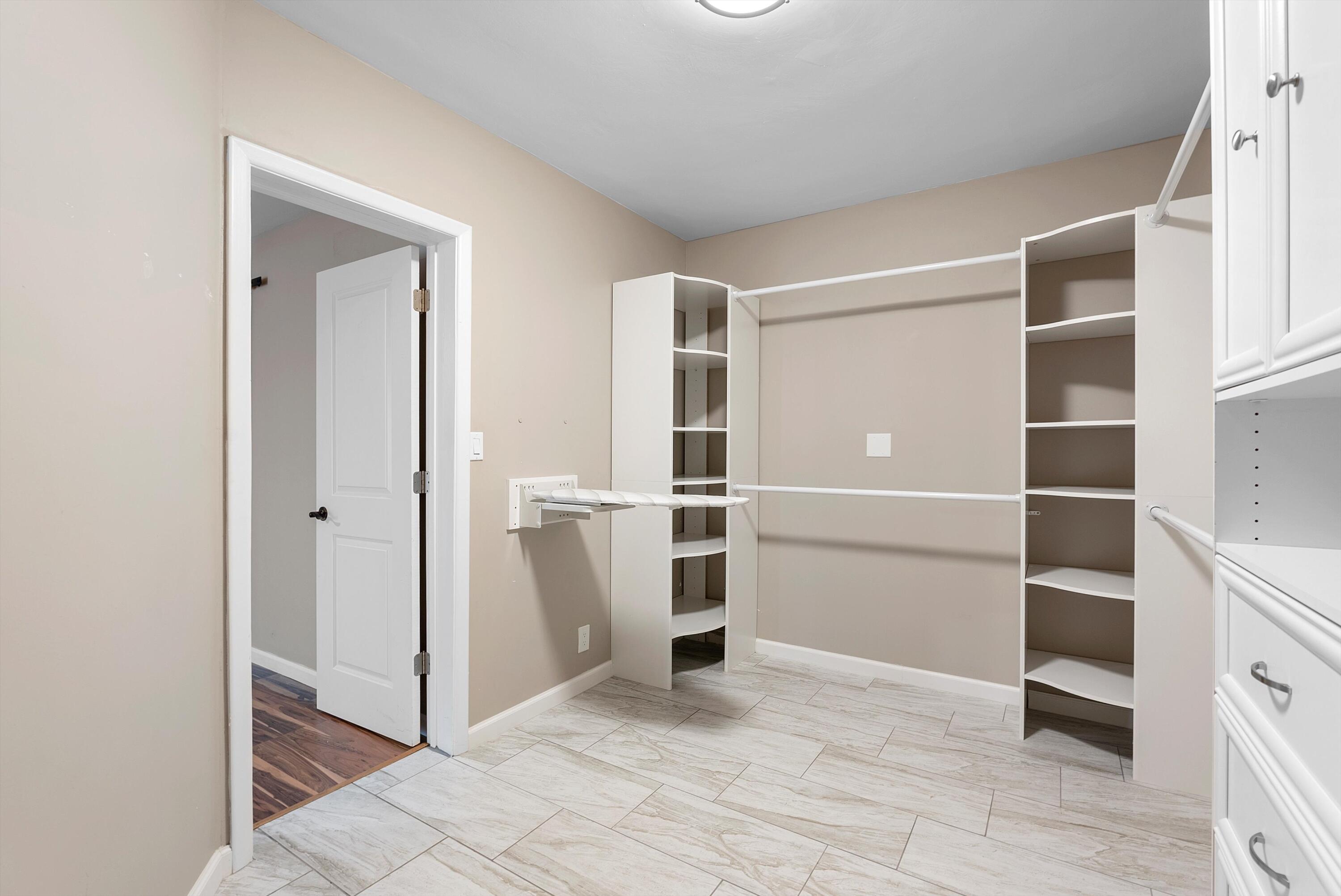8320 Cherry Hills Drive, Albuquerque, New Mexico image 30