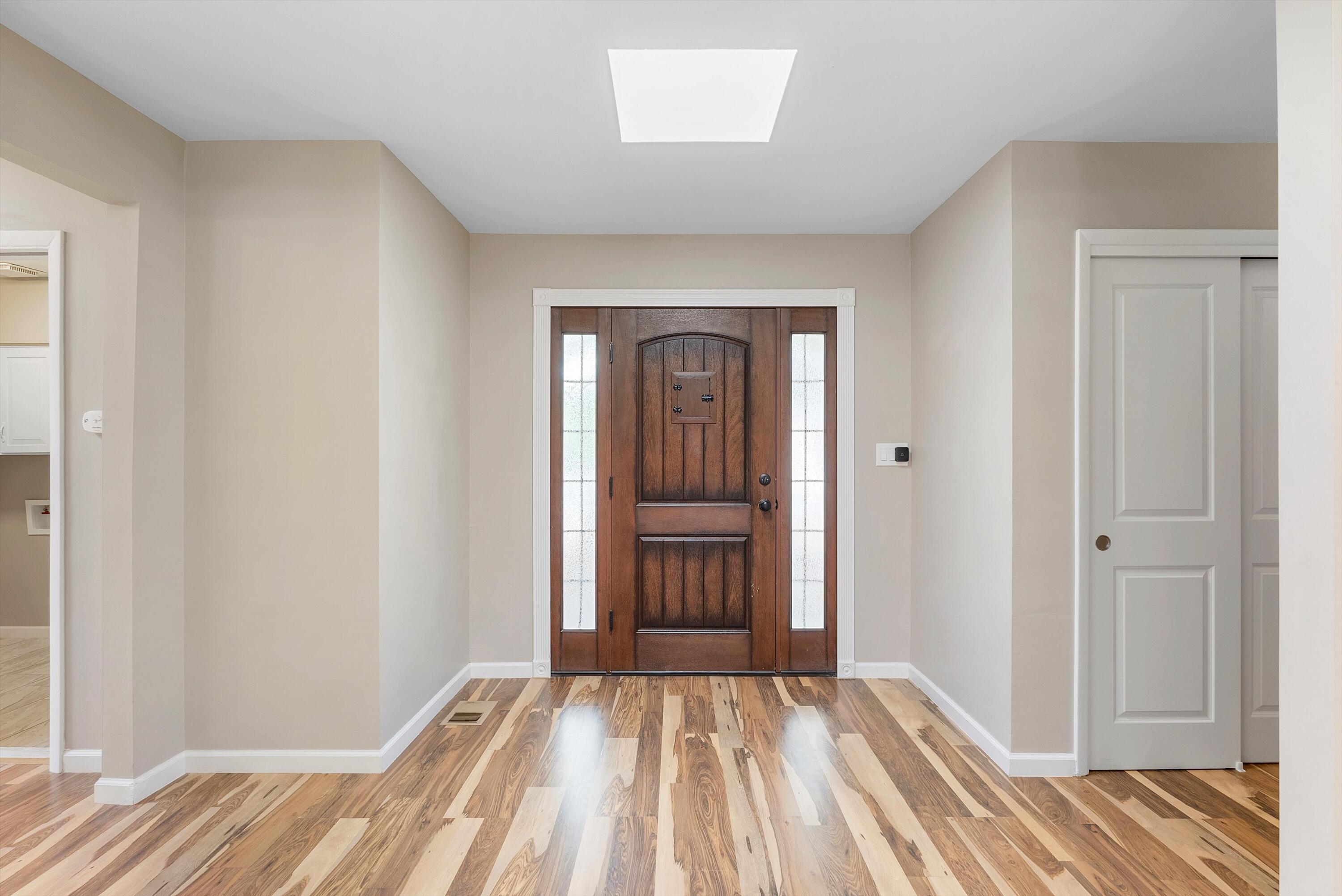 8320 Cherry Hills Drive, Albuquerque, New Mexico image 6