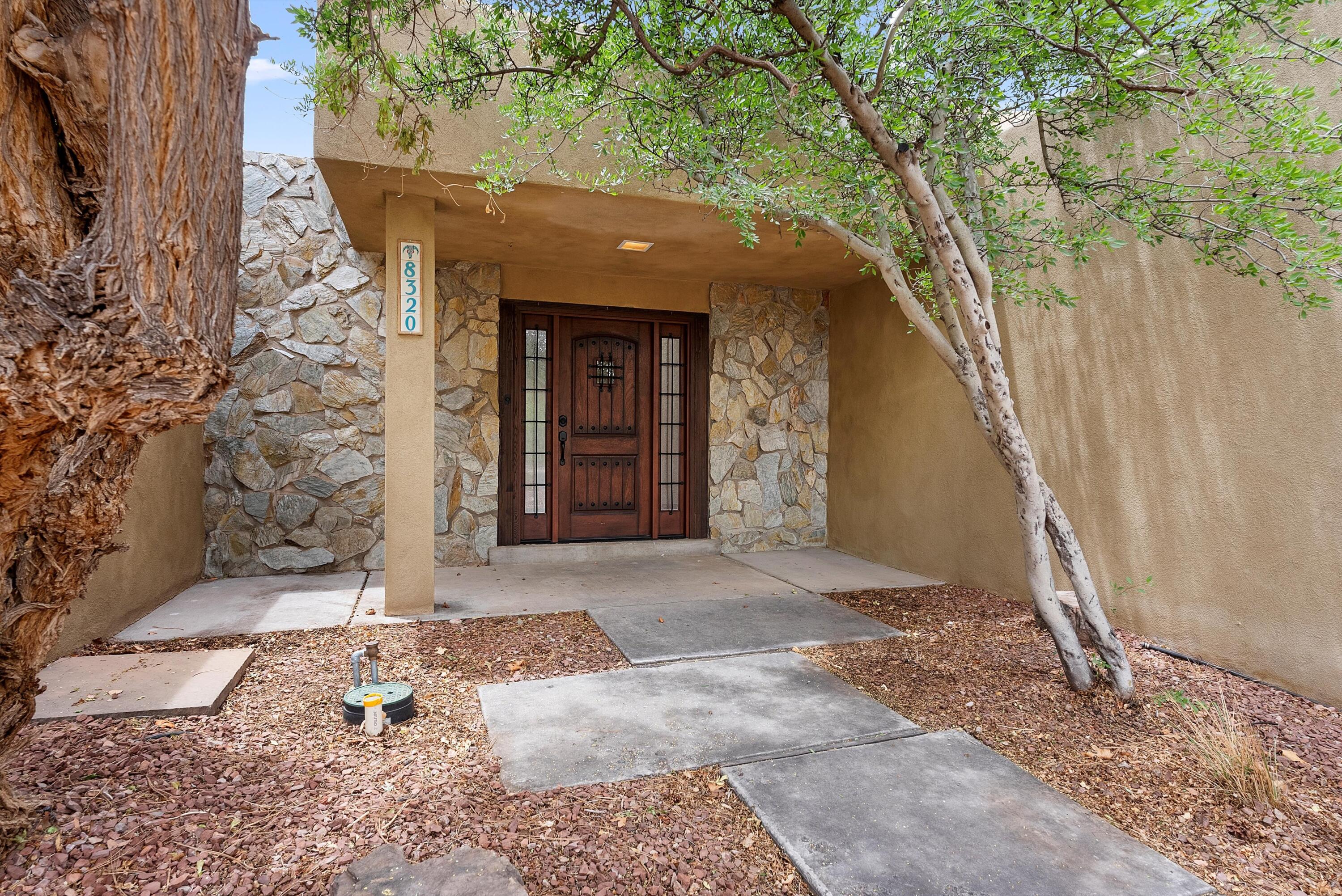 8320 Cherry Hills Drive, Albuquerque, New Mexico image 5