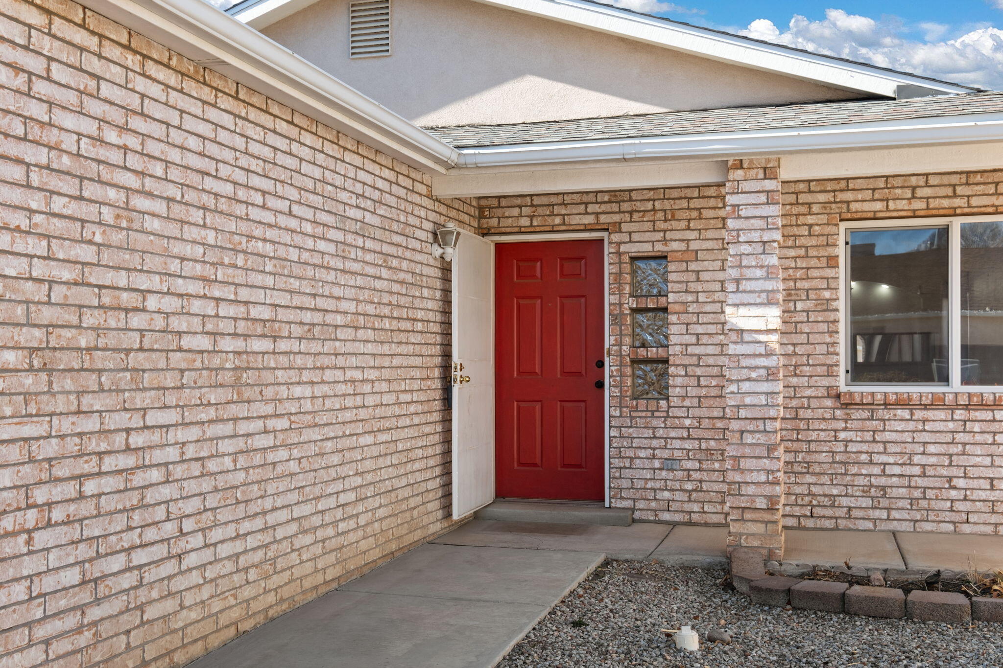 8319 Santa Clarita Street, Albuquerque, New Mexico image 3