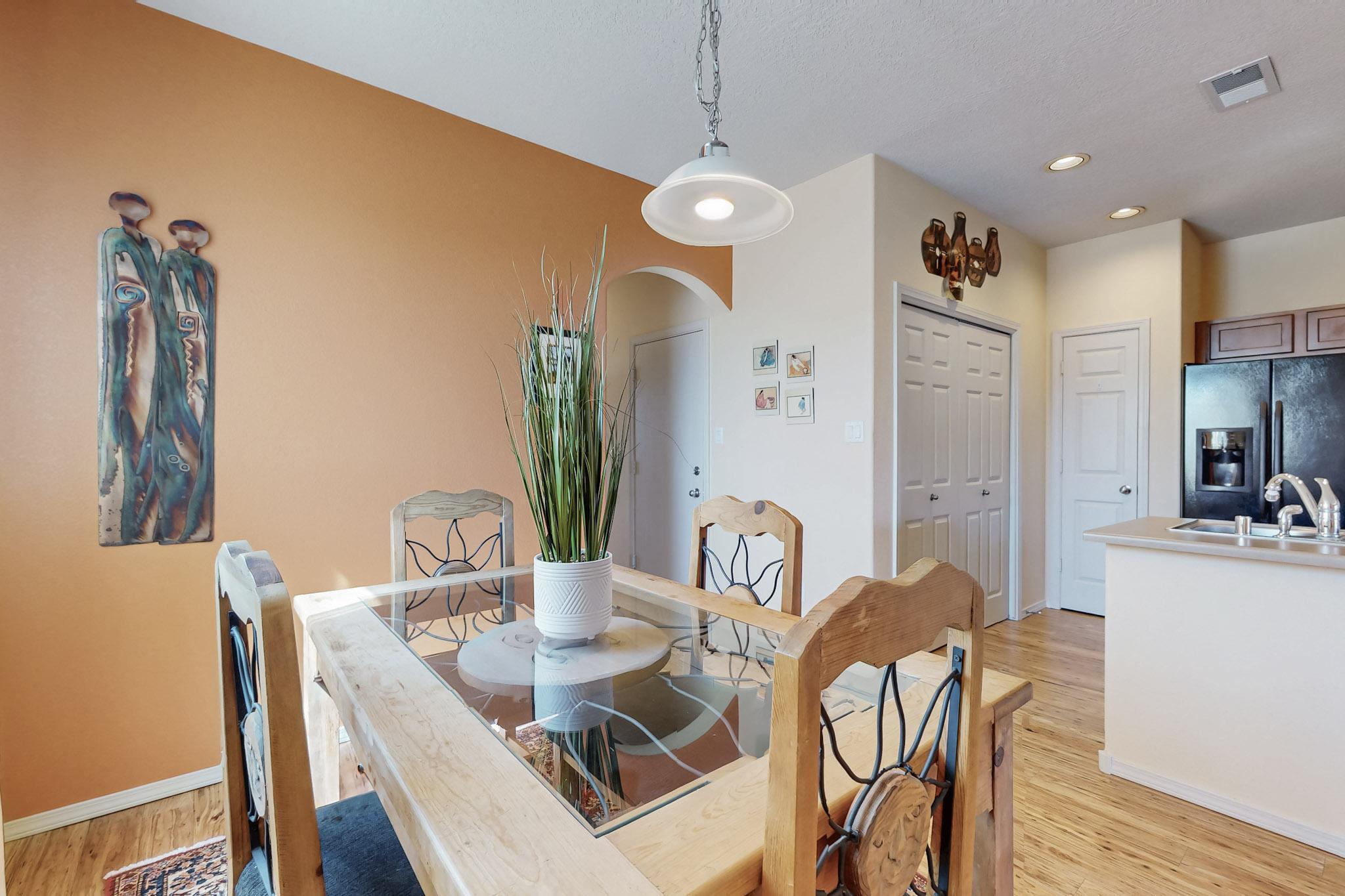 2404 Pelizzano Drive, Rio Rancho, New Mexico image 8