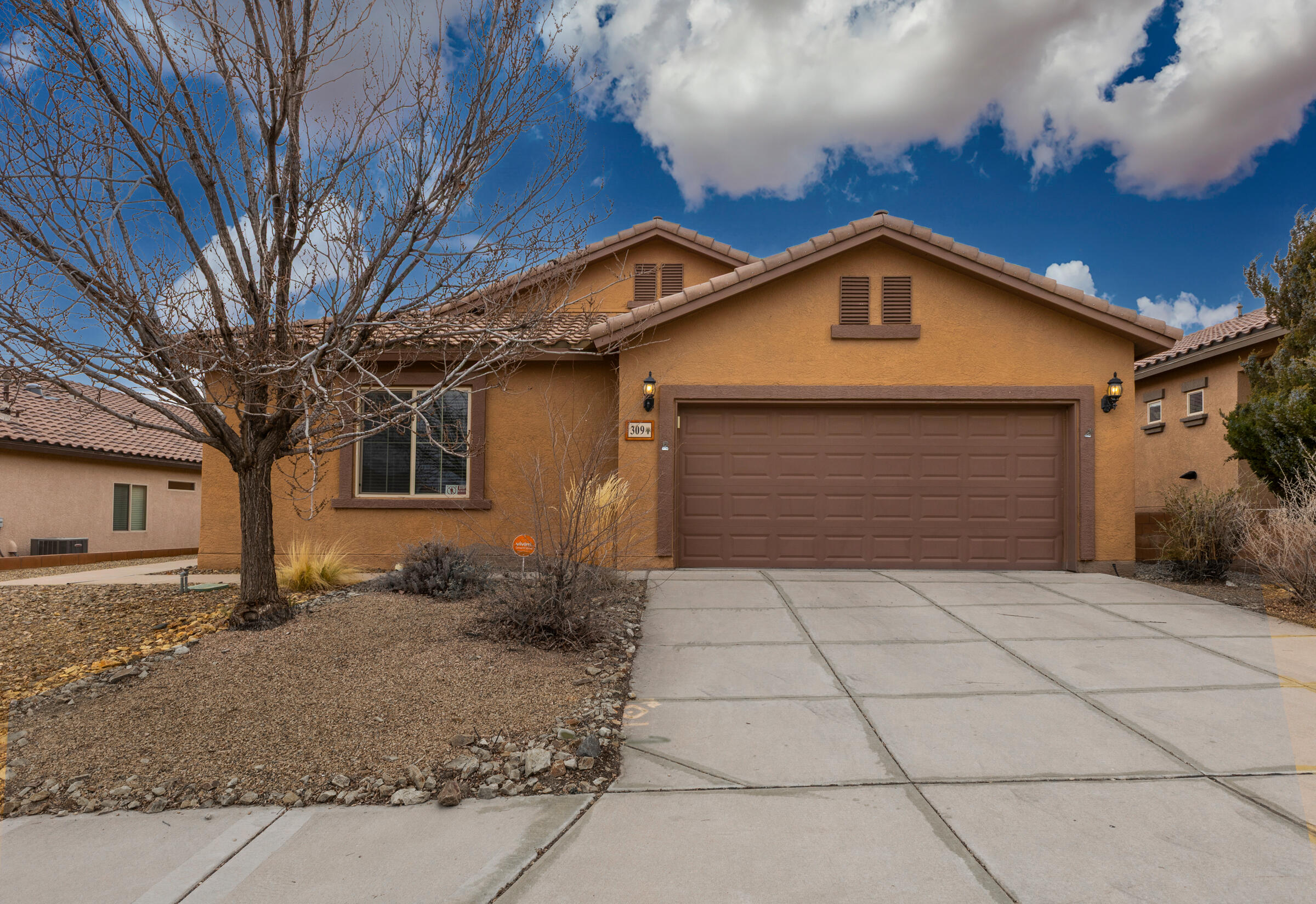 309 Valle Alto Drive NE