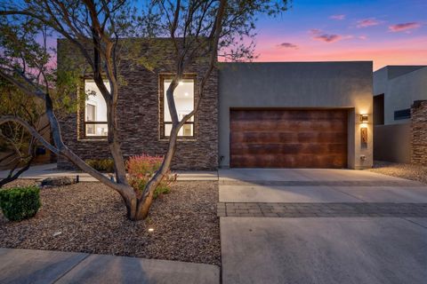 Photo of 6305 Ghost Flower Trail NE, Albuquerque, NM 87111 (MLS # 1102112)