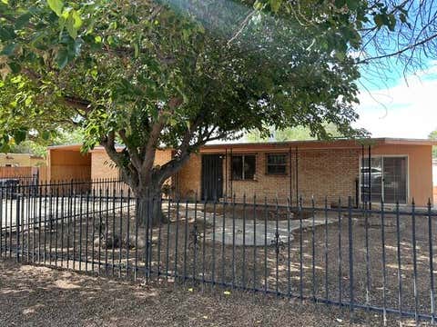Photo of 828 Ranchitos Road NW, Los Ranchos, NM 87114 (MLS # 1107464)
