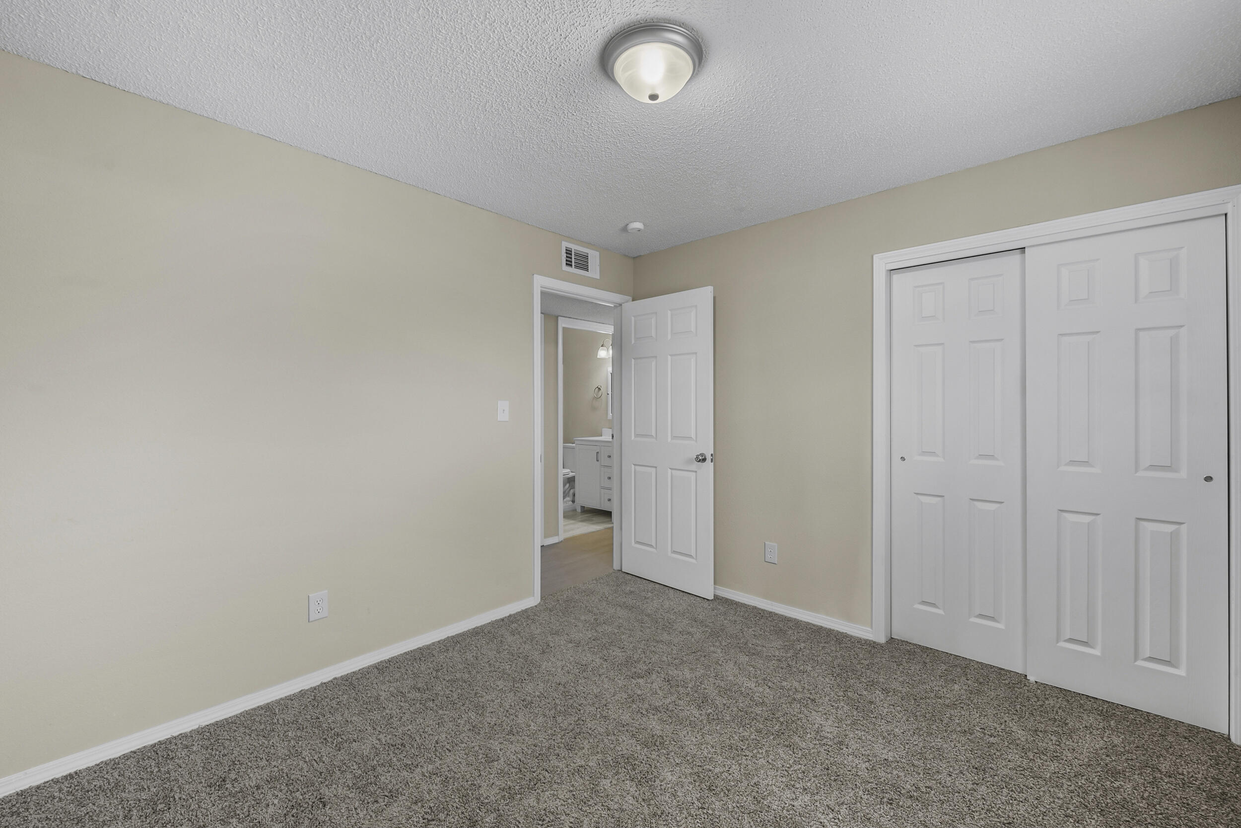 1043 Onate Court, Los Lunas, New Mexico image 11