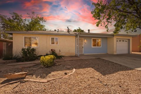 Photo of 1209 LOCURA Road SW, Albuquerque, NM 87121 (MLS # 1092436)