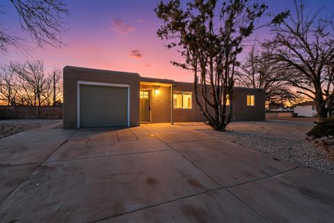3419 E La Veta Drive NE Albuquerque NM 87110