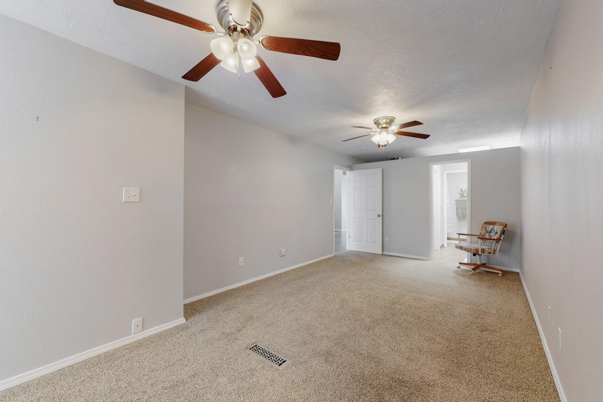 622 Eastlake Drive, Rio Rancho, New Mexico image 34