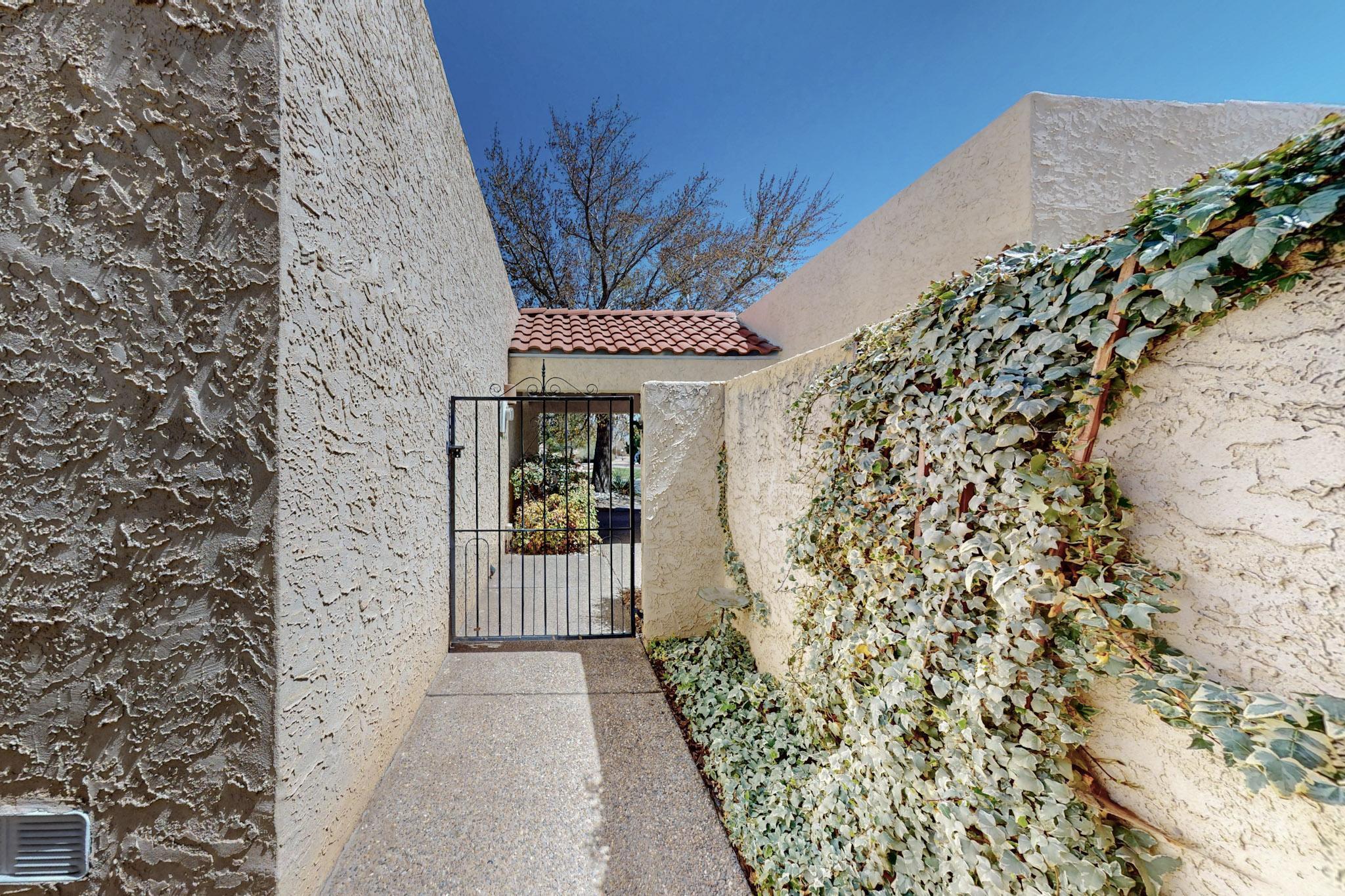 622 Eastlake Drive, Rio Rancho, New Mexico image 5