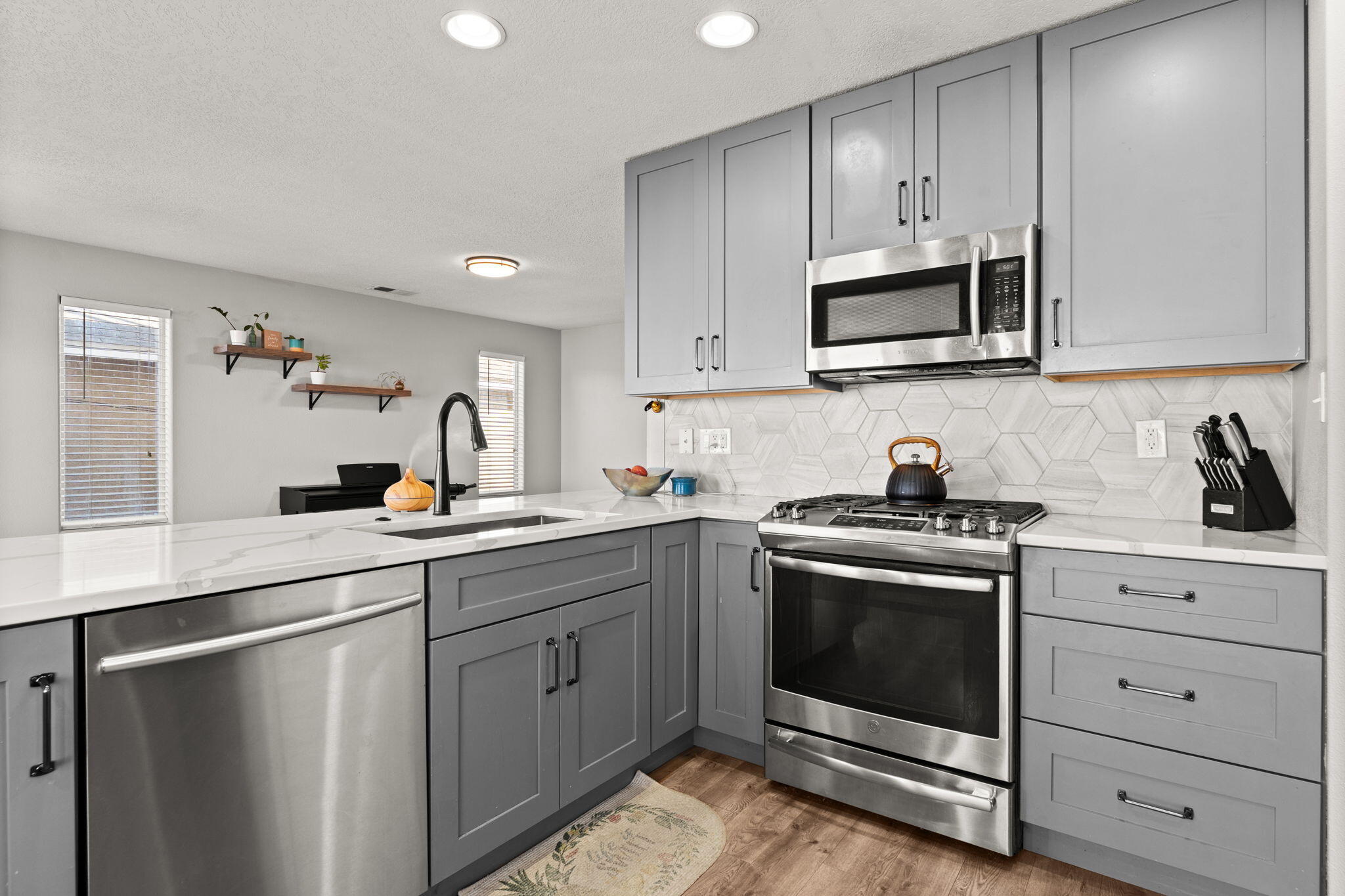 1741 Gallinas Road, Rio Rancho, New Mexico image 16