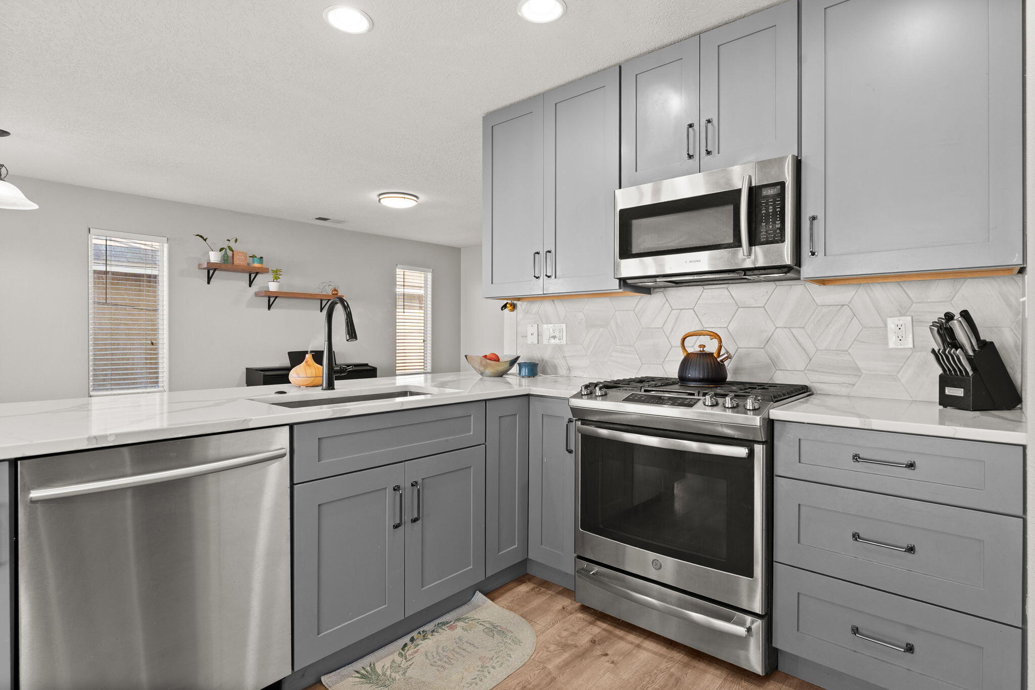 1741 Gallinas Road, Rio Rancho, New Mexico image 17