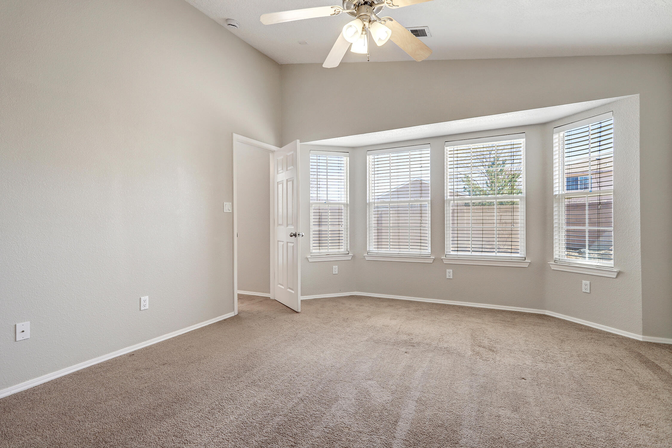 10300 Country Manor Place, Albuquerque, New Mexico image 19