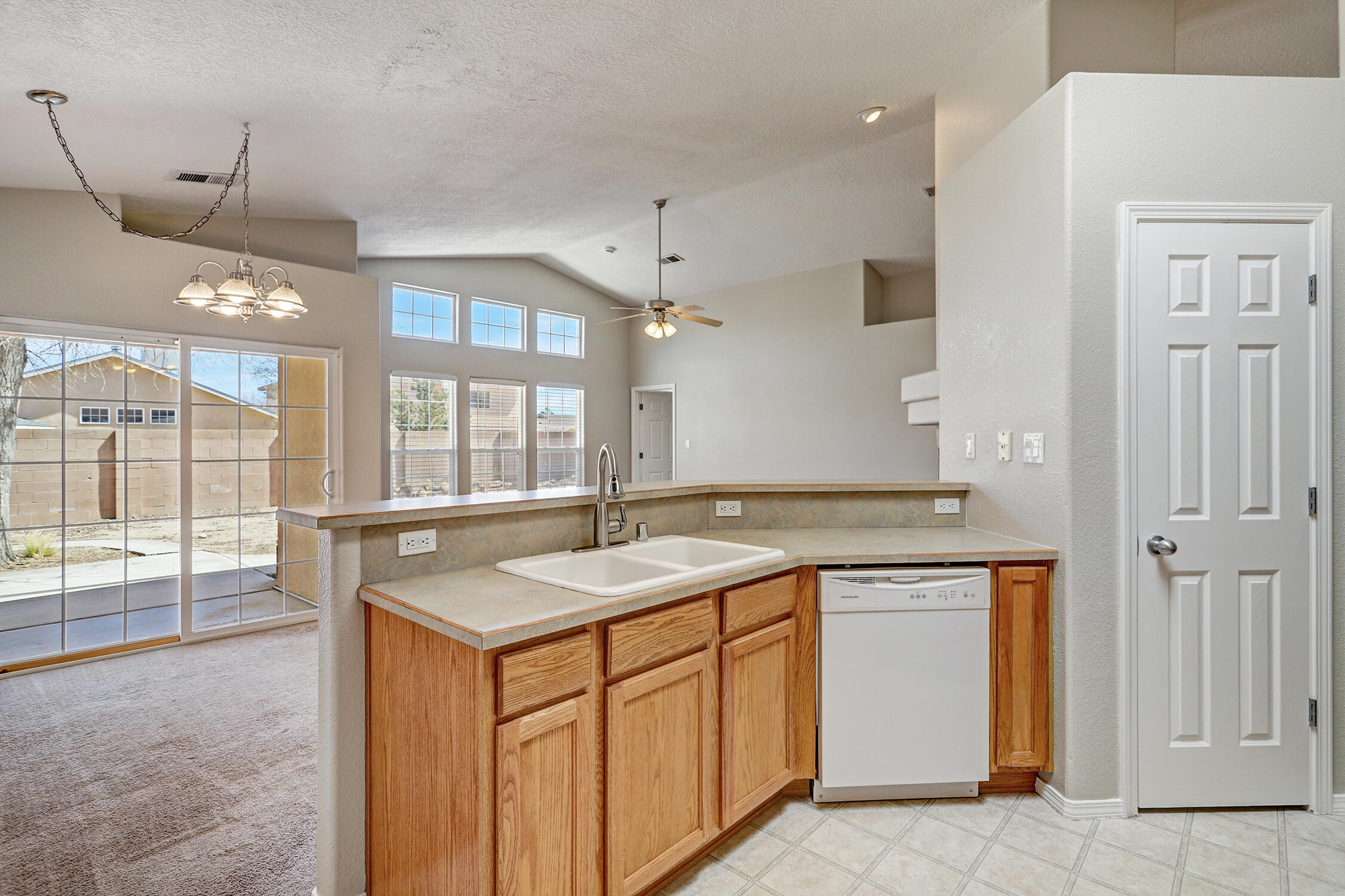 10300 Country Manor Place, Albuquerque, New Mexico image 18