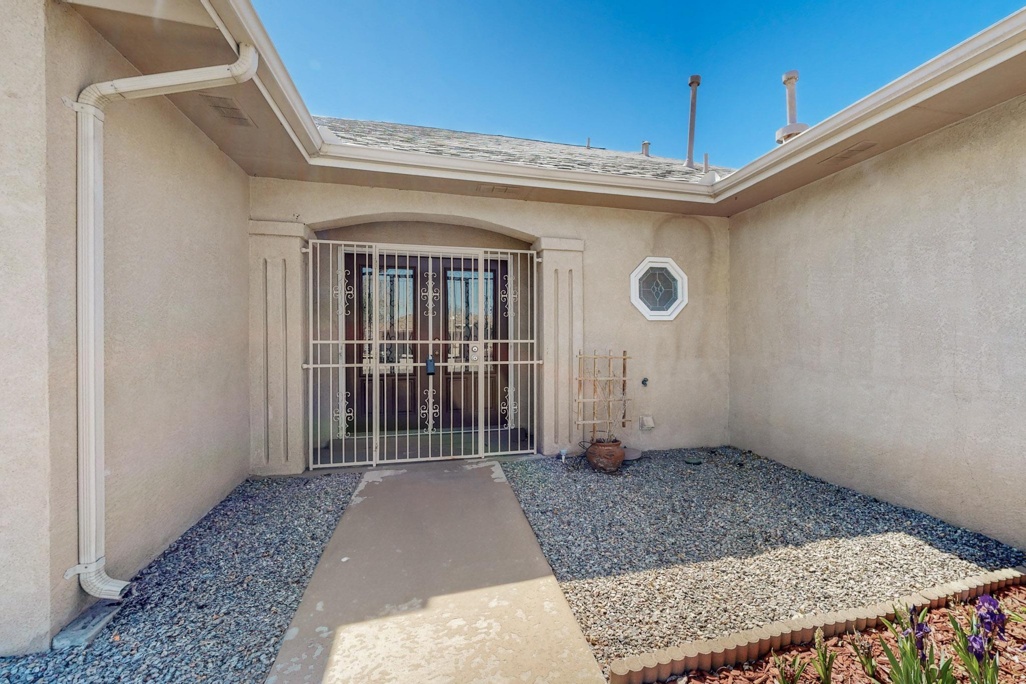 6592 Towhee Court, Rio Rancho, New Mexico image 2