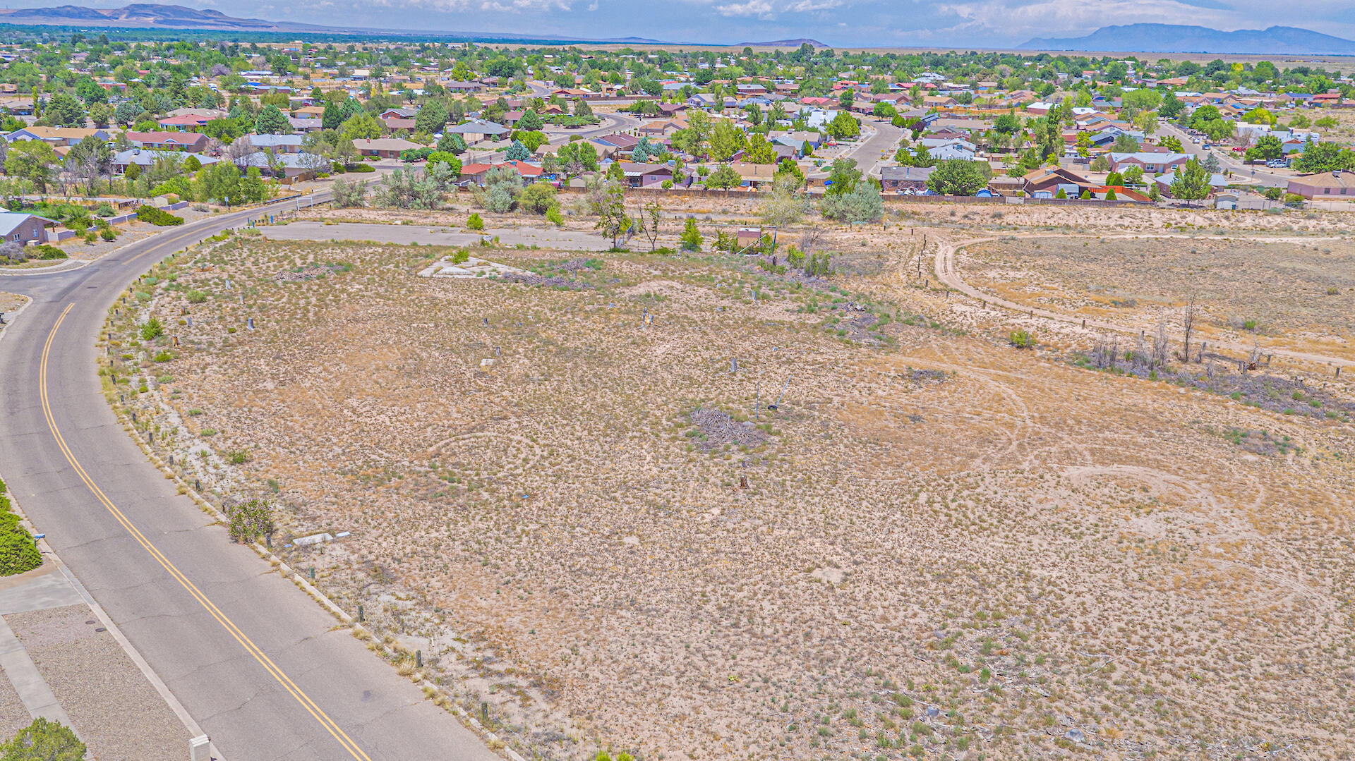 Kaghan Loop, Rio Communities, New Mexico image 11