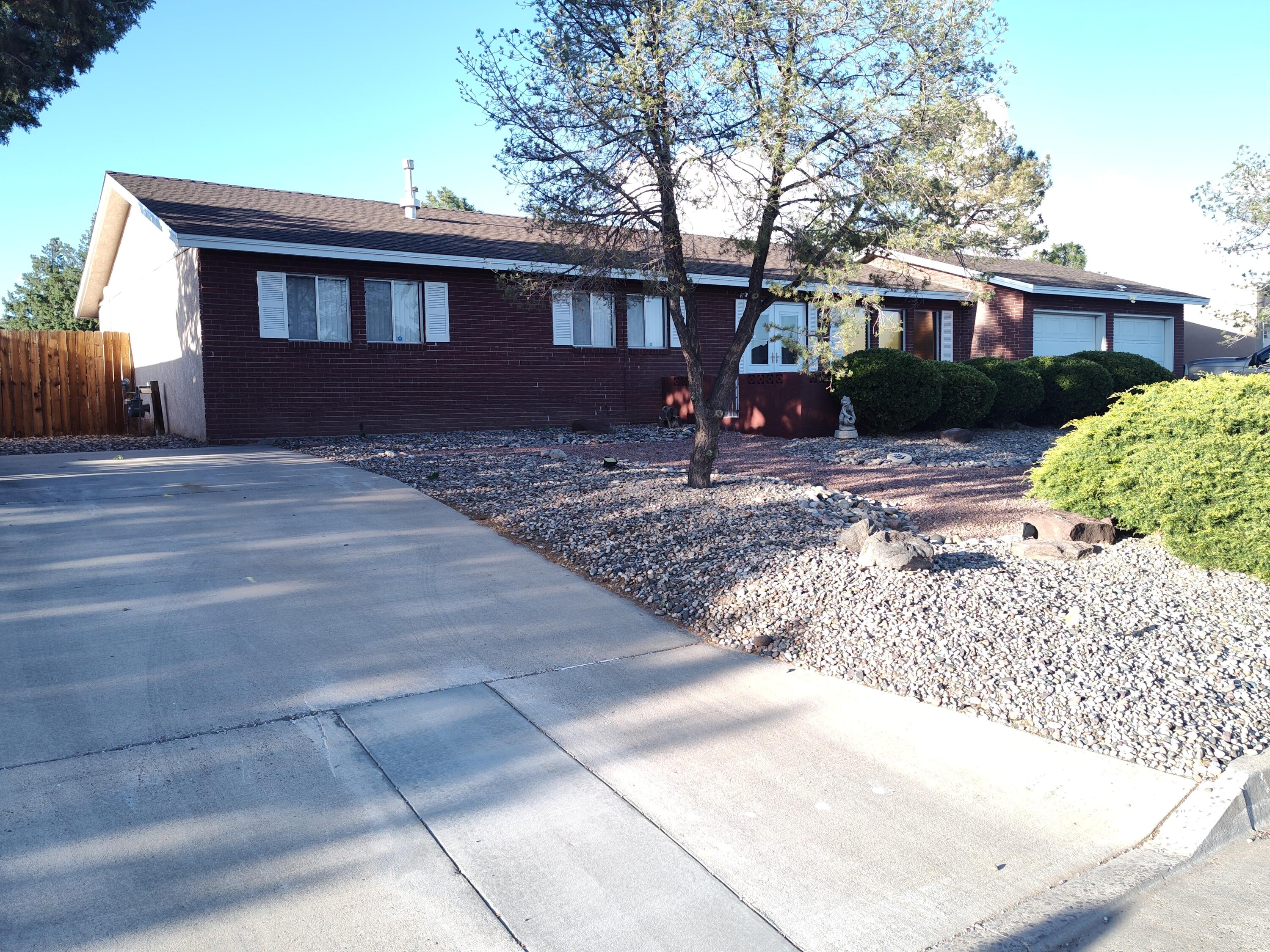 4111 El Cajon Court, Rio Rancho, New Mexico image 5