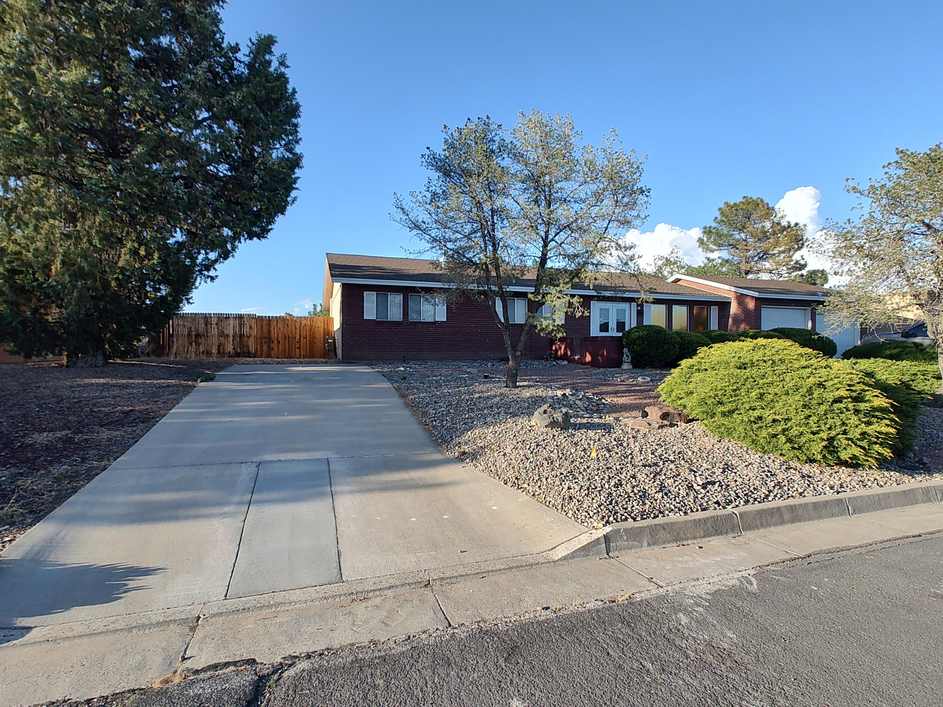 4111 El Cajon Court, Rio Rancho, New Mexico image 6