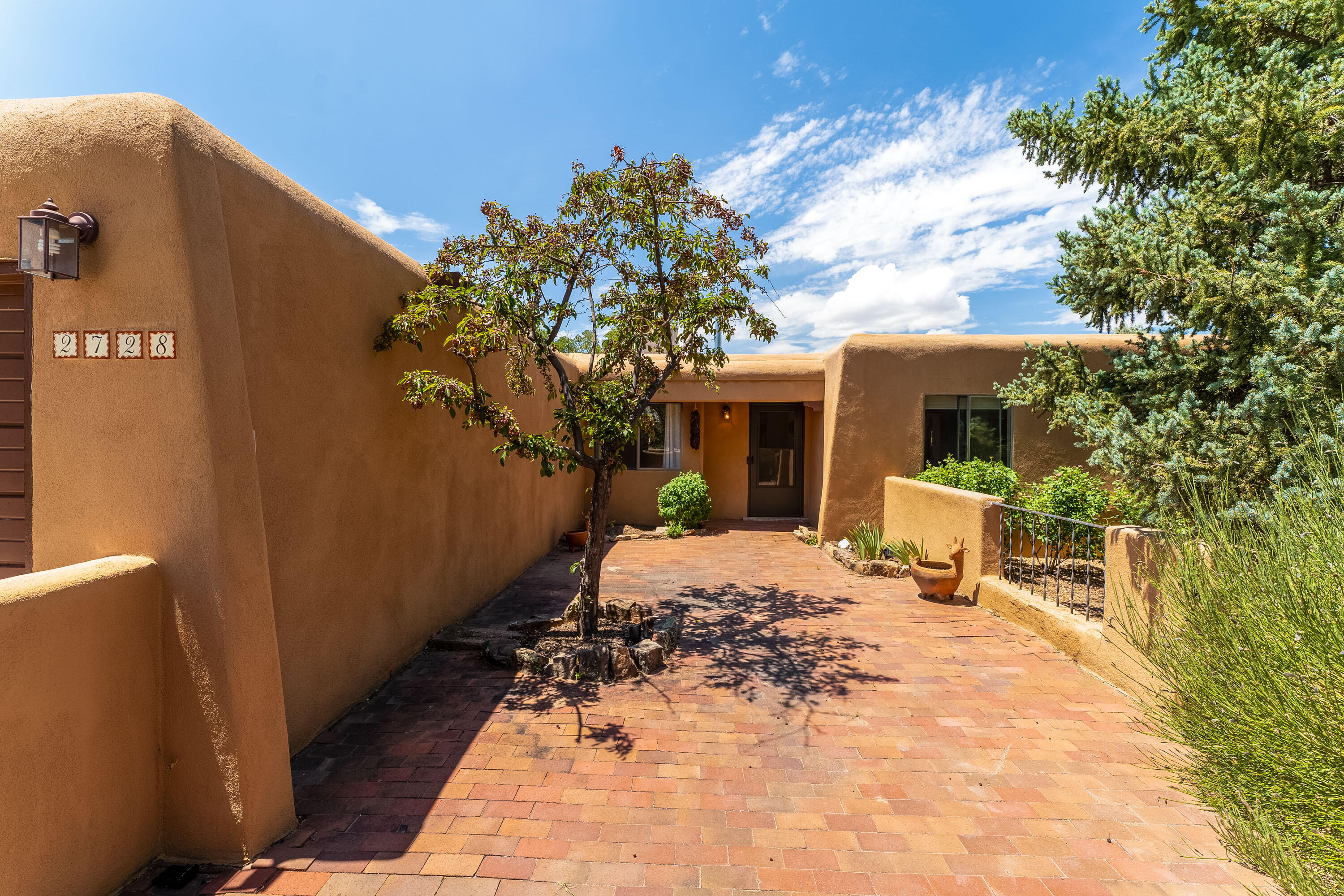 2728 Paseo De Tularosa, Santa Fe, New Mexico image 5