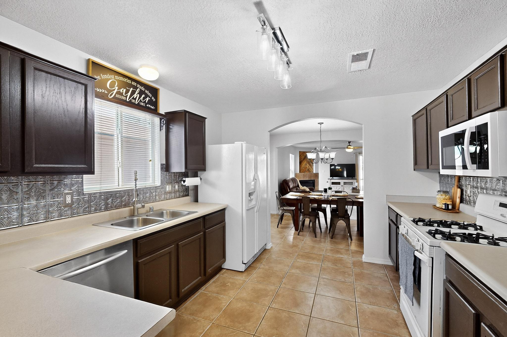 647 Painted Sky Place, Albuquerque, New Mexico image 5