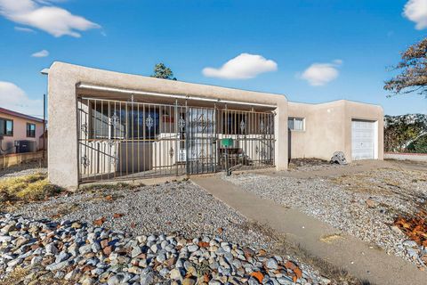 3205 Valencia Drive NE Albuquerque NM 87110